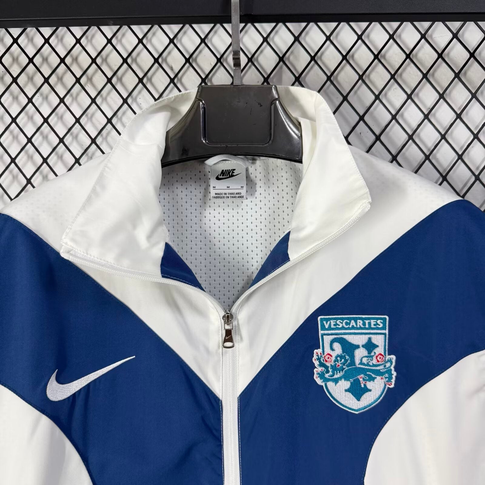 England Classic Retro Windbreaker