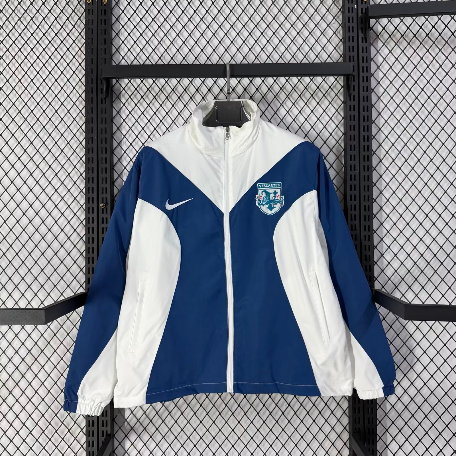 England Classic Retro Windbreaker