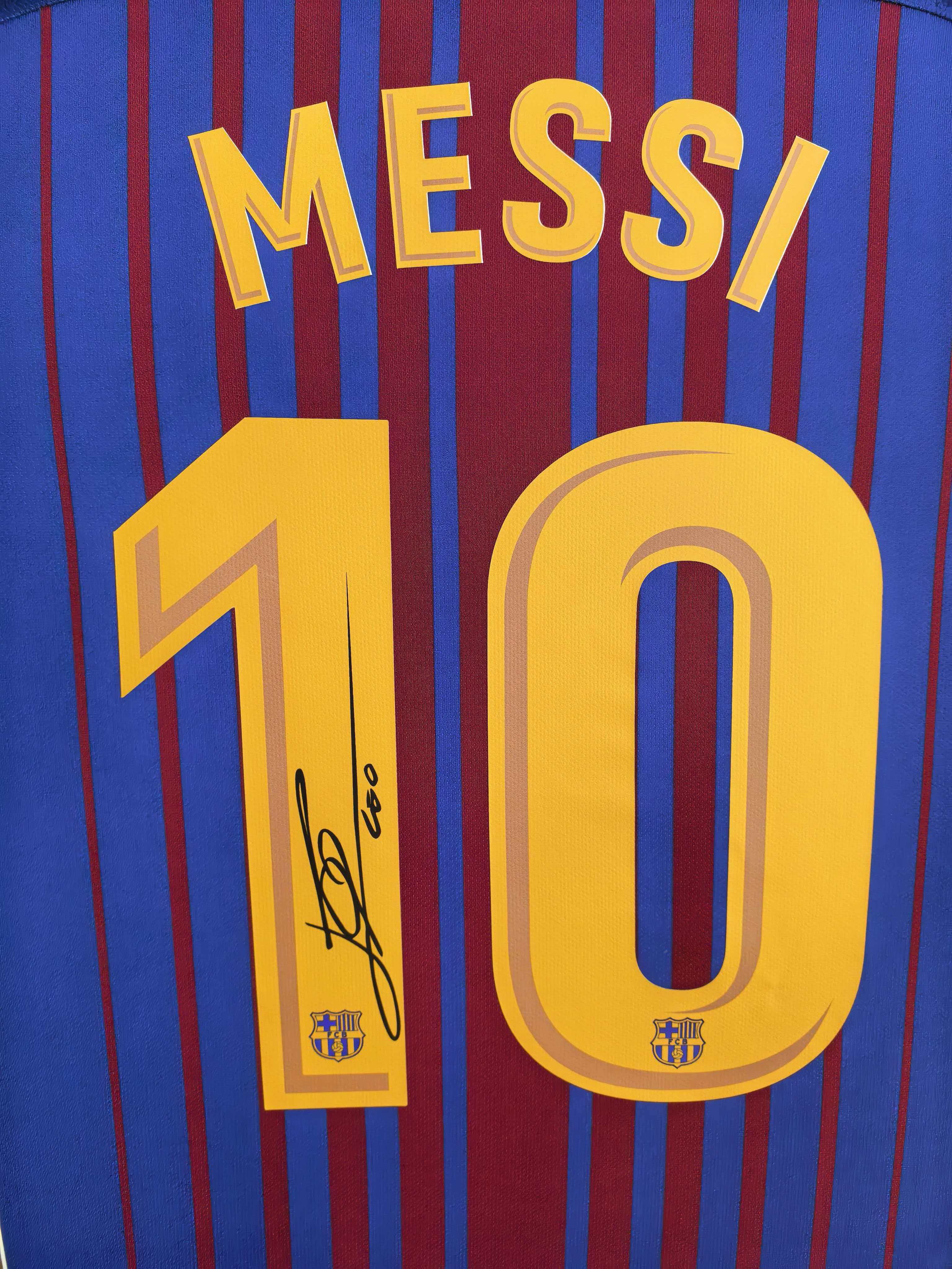 LM10 2017/18 Barcelona Home Signed Shirt