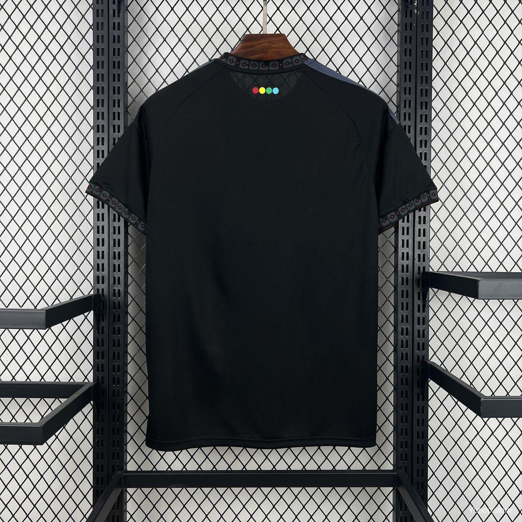 26/27  Colo Colo Away Shirt