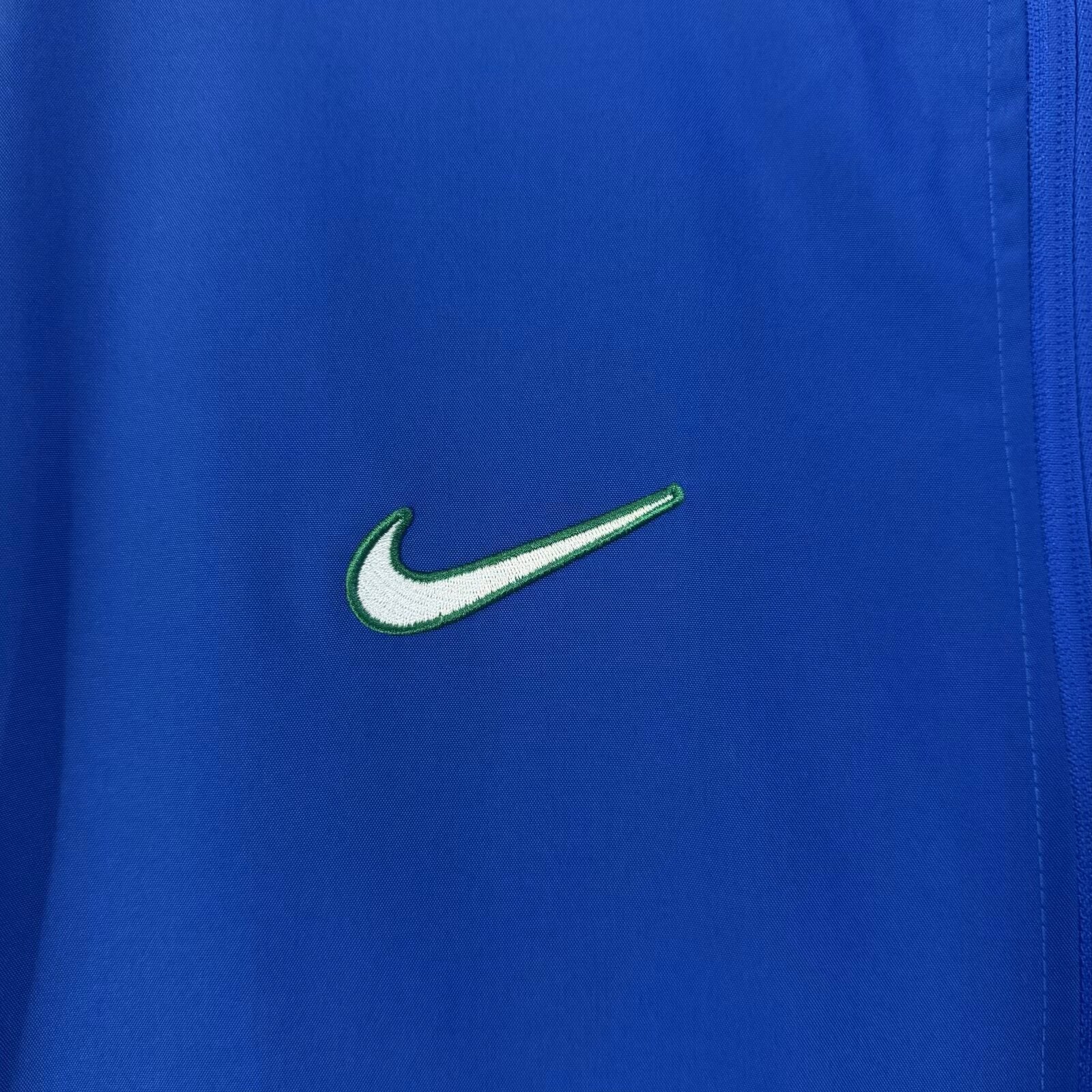 Brazil Classic Retro Windbreaker